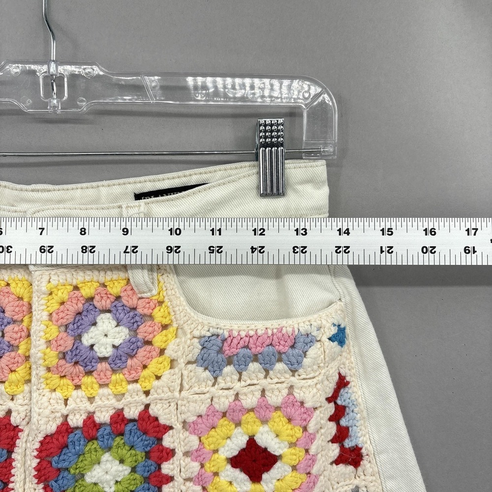 BLANKNYC Shorts Womens 25 Crochet Granny Square Patchwork ‎ Barrow High Rise - Picture 7 of 15